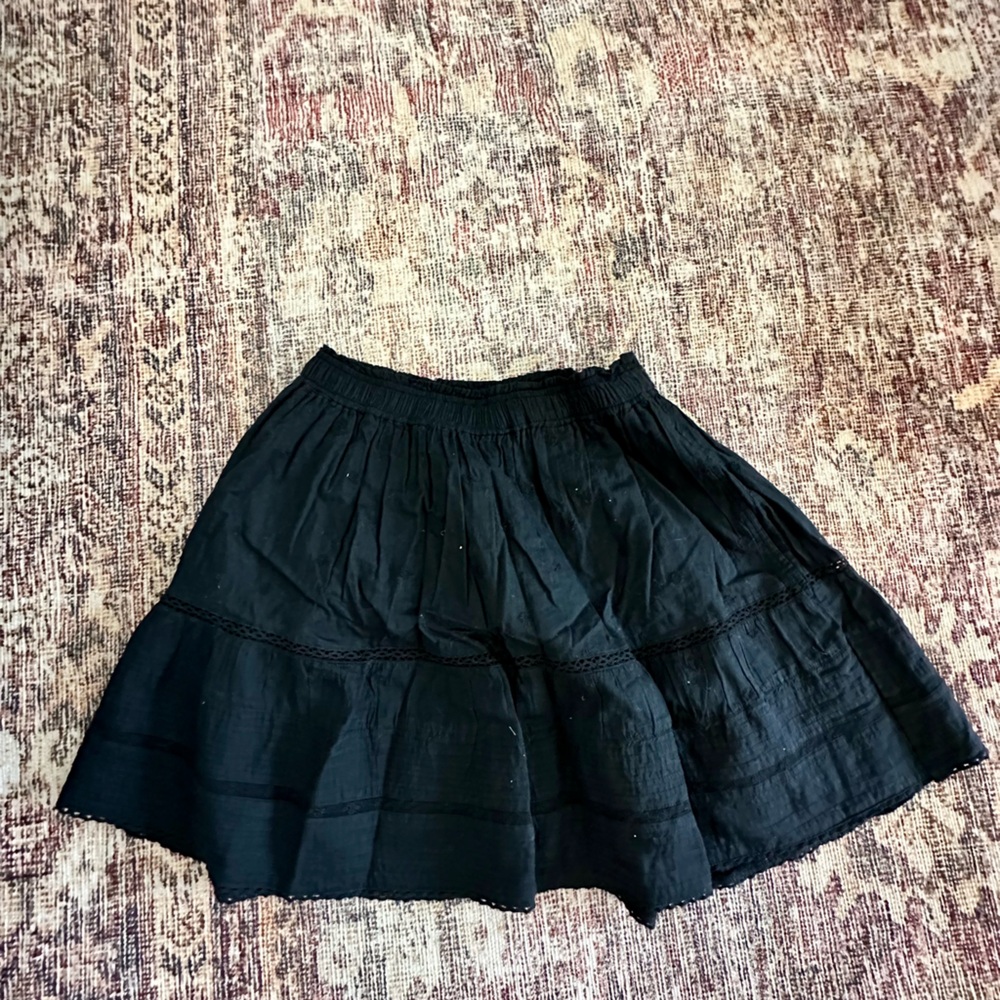 Gap eyelet/embroidered black Skirt and top set (sold together)